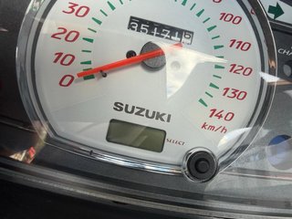 Suzuki Burgman 125cc Scooter Ejecutive