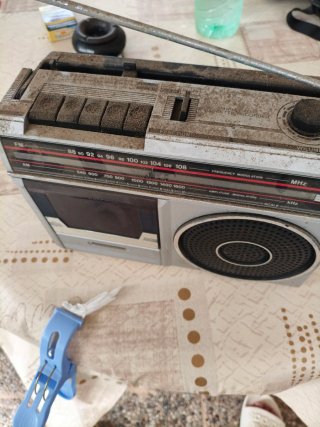 Radio Cassette Sanyo