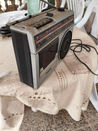 Radio Cassette Sanyo