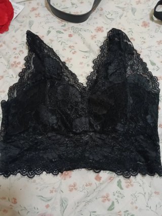 Top de encaje rojo