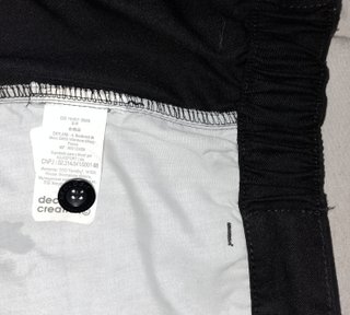 Pantaloni neri da caccia e pesca (50)