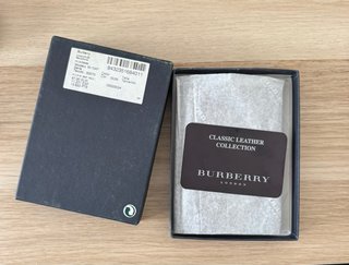 Cartera Burberry Marrón Cuero Clásico
