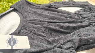Vestito in Pizzo  Nuovo  con cartellino Offerta