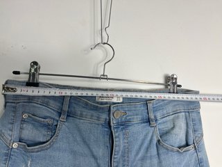 Pantalón Vaquero Pull&Bear Talla 42