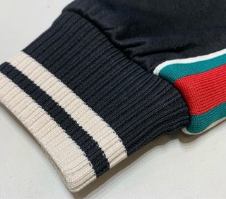 Chaqueta Gucci Negra con Rayas Multicolor