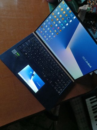 Asus ZenBook 15