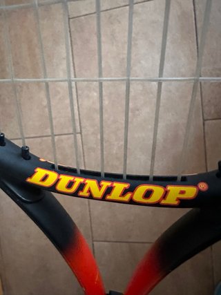 Raqueta de Tenis Dunlop, 58 cm de largo