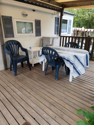 Terraza cubierta de mobilhome