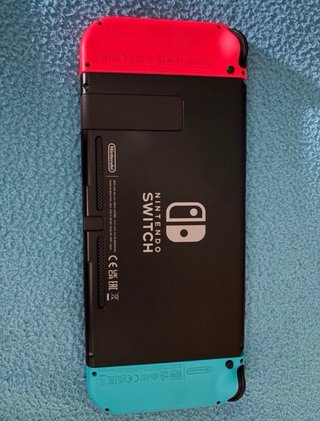 Nintendo Switch + custodia
