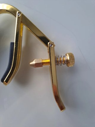 Cejilla Dorada para Guitarra