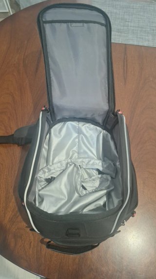 Bolsa depósito GIVI Tanklock 25 Lt. Sin usar