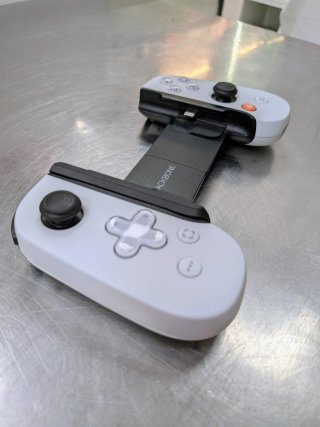 Mando Backbone Edición PlayStation Lightning