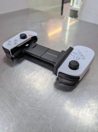 Mando Backbone Edición PlayStation Lightning