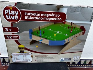 Futbolín magnético Playtive madera 3+