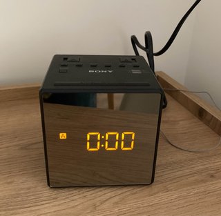 Radio Despertador Sony Negro