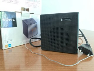 Radio Despertador Sony Negro