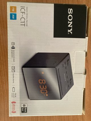 Radio Despertador Sony Negro