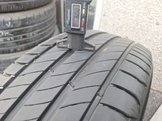 215 60 R17 96H Michelin - 1 neumático +75%