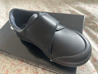Zapatos Escolares Conguitos talla 26