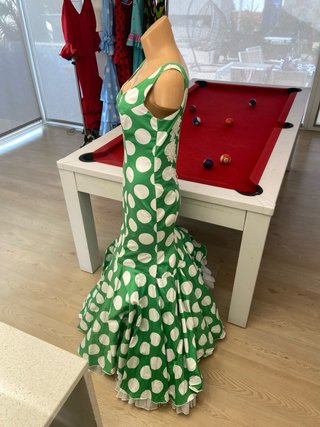 SN8 Vestido Flamenca corte sirena