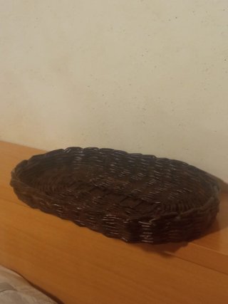 Bandeja de mimbre ovalada