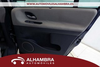 Renault Espace IV G. Espace 2.2 dCi Expression