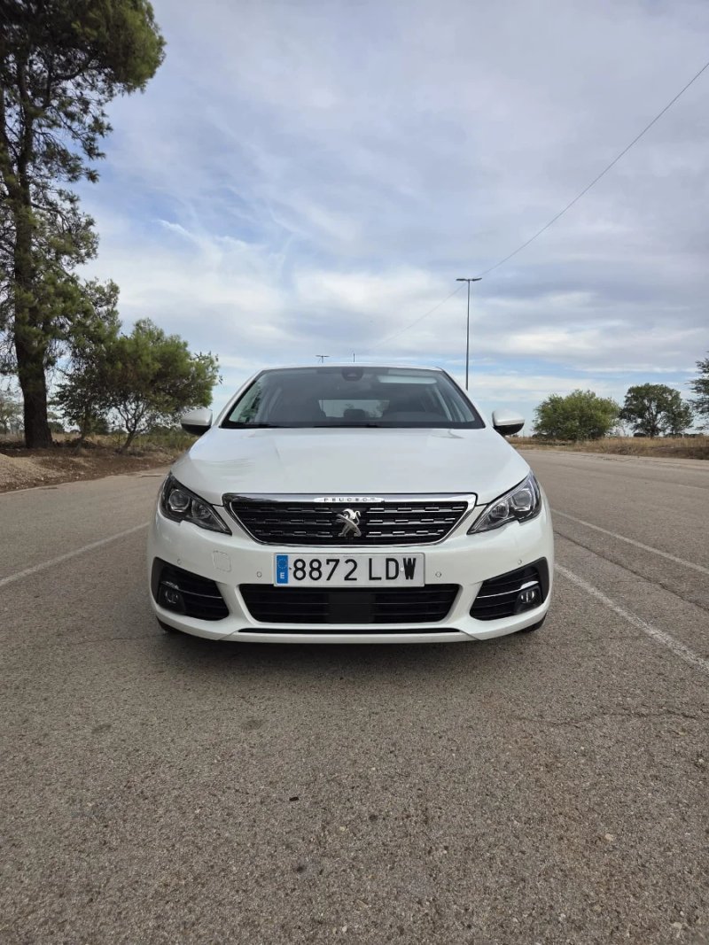 Peugeot 308 2020, foto 3
