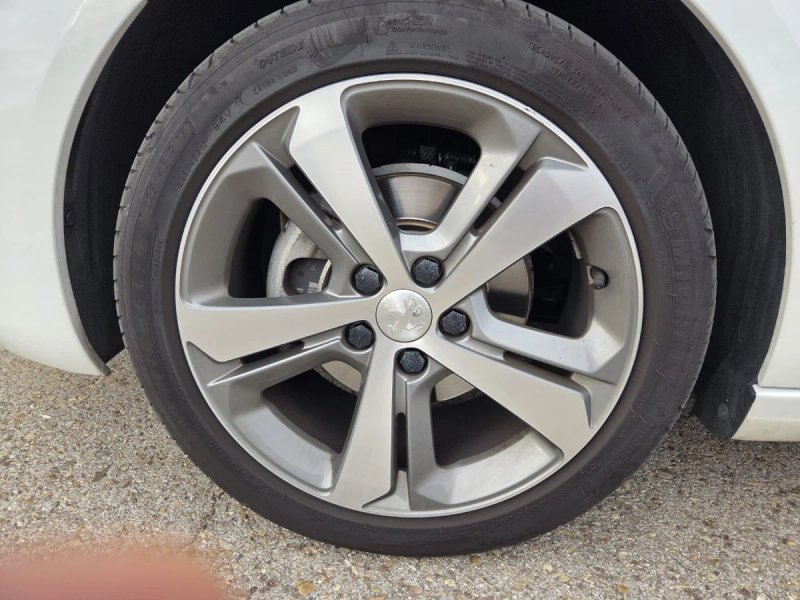Peugeot 308 2020, foto 15