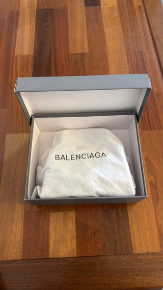 Balenciaga Hourglass BB efecto cocodrilo camel