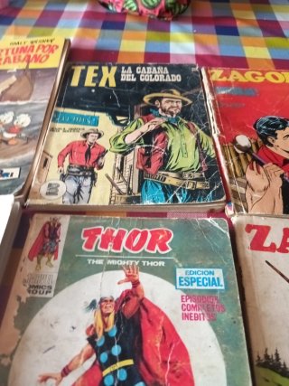 Lote de comics varios
