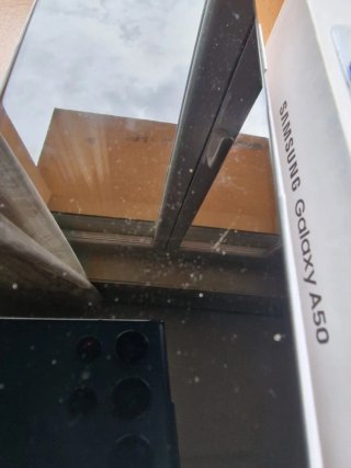 Samsung Galaxy A50