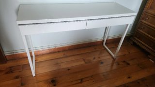 Escritorio blanco metal