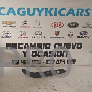 MOLDURA PARACHOQUE DELANTERO DERECHO MERCEDES
