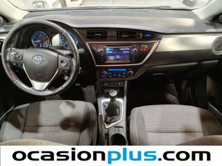 Toyota Auris 130 Active 97 kW (132 CV)
