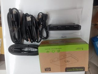 Conmutador KVM HDMI USB 4K