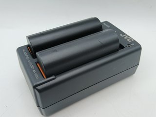 Cargador Doble Batería JVC AA-V70U