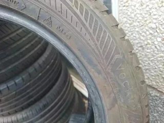 225 55 R19 99V M+S Goodyear - 1 neumático +85%