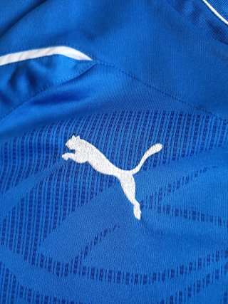 Camiseta Italia Puma 2010-2011. Talla M.