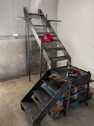 Escalera metálica a medida
