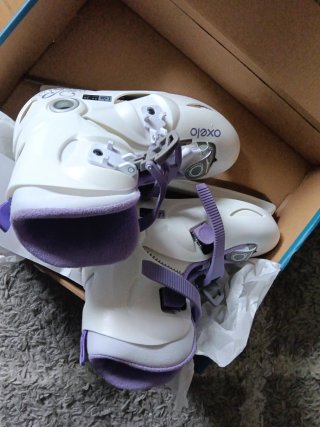 Patines de hielo Oxelo blancos y morados