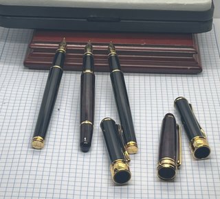 Set di 3 penne stilografiche con astuccio nuovo