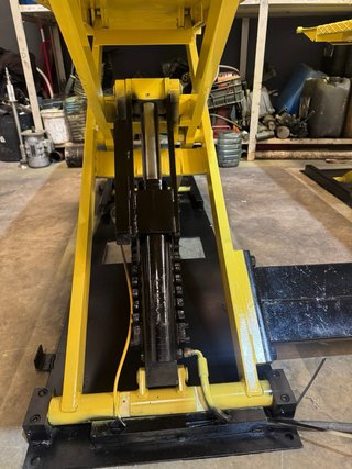 Elevador a 220V spanesi de tijera 1 metro altura