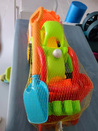 Set Giocattoli da Spiaggia con Trattore, Cubo, Pala