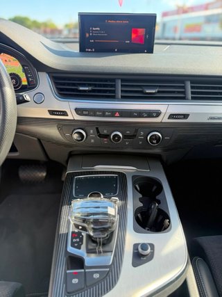 Audi Q7 2015