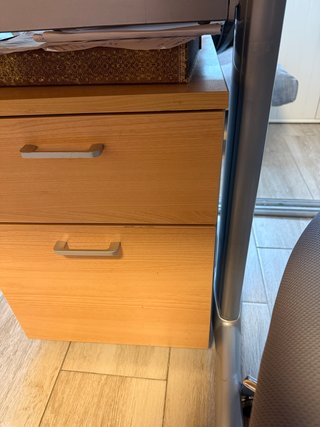 Escritorio profesional madera y metal