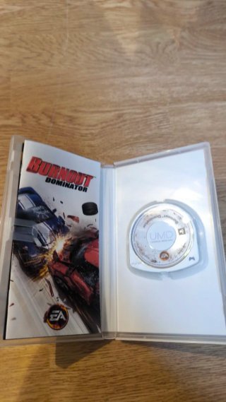 Burnout Dominator PSP