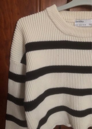 Jersey Bershka rayas blanco y negro Talla M