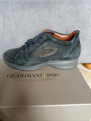 Scarpe donna Guardiani blu camoscio 40