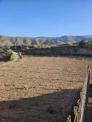 Terreno rústico con agua en Alpujarra