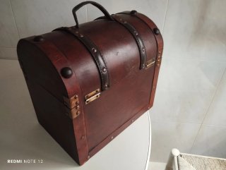 Baúl de madera estilo vintage